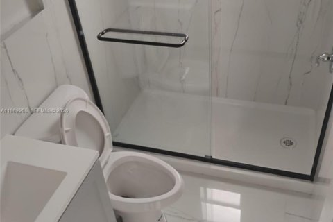 Immobilier commercial à vendre à Belle Glade, Floride: 114.46 m2 № 2025741 - photo 6