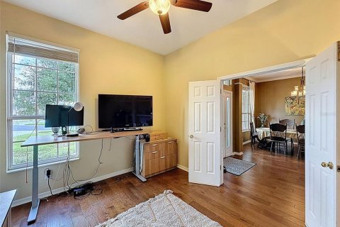 House in Land O' Lakes, Florida 4 bedrooms, 384.8 sq.m. № 1787352 - photo 13