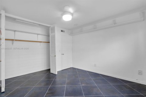 Copropriété à vendre à North Miami, Floride: 2 chambres, 113.71 m2 № 2020146 - photo 16