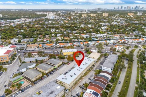 Copropriété à vendre à North Miami, Floride: 2 chambres, 113.71 m2 № 2020146 - photo 25