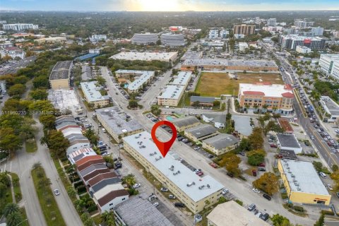 Copropriété à vendre à North Miami, Floride: 2 chambres, 113.71 m2 № 2020146 - photo 27