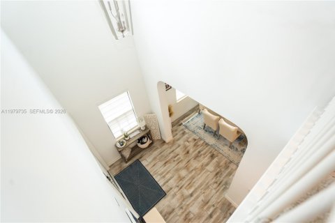 Villa ou maison à vendre à Pembroke Pines, Floride: 4 chambres, 236.06 m2 № 2055216 - photo 25