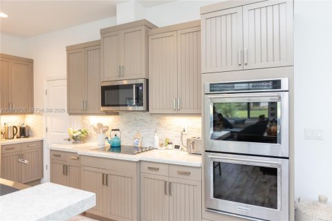 Villa ou maison à vendre à Pembroke Pines, Floride: 4 chambres, 236.06 m2 № 2055216 - photo 8