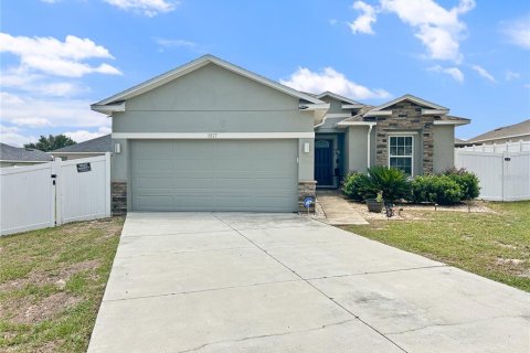 House in Poinciana, Florida 3 bedrooms, 121.24 sq.m. № 2224956 - photo 22