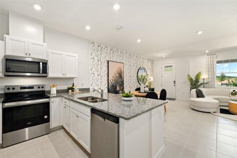 Touwnhouse à vendre à Apopka, Floride: 3 chambres, 155.89 m2 № 2324436 - photo 6