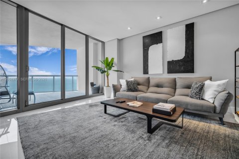 Condo in Sunny Isles Beach, Florida, 3 bedrooms  № 2176485 - photo 16