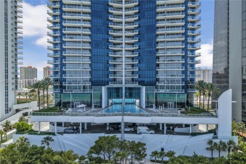 Condo in Sunny Isles Beach, Florida, 3 bedrooms  № 2176485 - photo 4