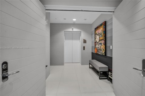 Condo in Sunny Isles Beach, Florida, 3 bedrooms  № 2176485 - photo 11