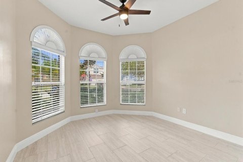Villa ou maison à louer à Land O' Lakes, Floride: 3 chambres, 189.71 m2 № 2413482 - photo 14