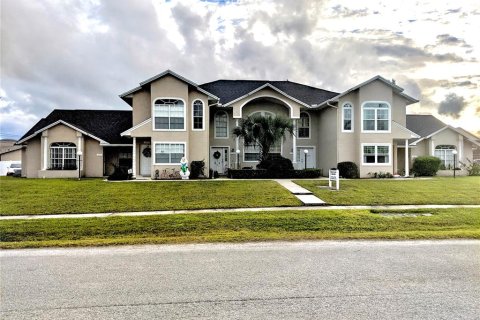 Townhouse in Kissimmee, Florida 3 bedrooms, 128.21 sq.m. № 2212988