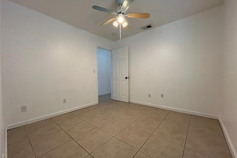 Adosado en venta en Kissimmee, Florida, 3 dormitorios, 128.21 m2 № 2212988 - foto 17