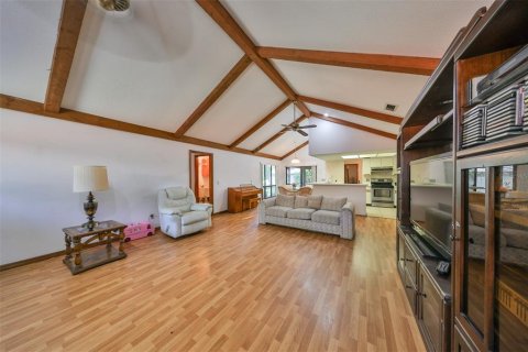 House in Valrico, Florida 4 bedrooms, 213.58 sq.m. № 2413503 - photo 11
