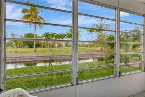 Copropriété à vendre à Lauderhill, Floride: 1 chambre, 63.17 m2 № 1979451 - photo 3