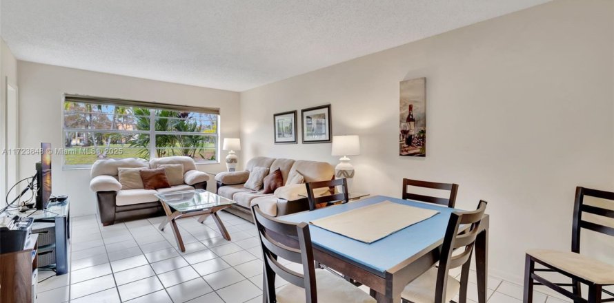 Condo à Lauderhill, Floride, 1 chambre № 1979451