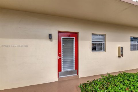 Copropriété à vendre à Lauderhill, Floride: 1 chambre, 63.17 m2 № 1979451 - photo 20