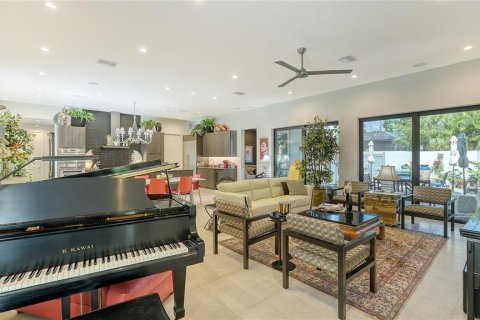 Купить виллу или дом в Сарасота, Флорида 14 комнат, 413.51м2, № 1673972 - фото 18