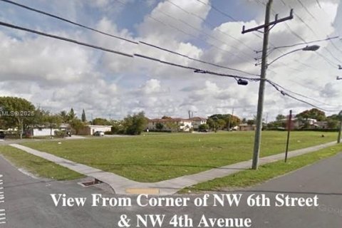 Propiedad comercial en venta en Pompano Beach, Florida № 1872740 - foto 5