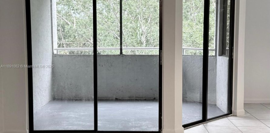 Appartement à Miami, Floride 2 chambres, 105.17 m2 № 1944427