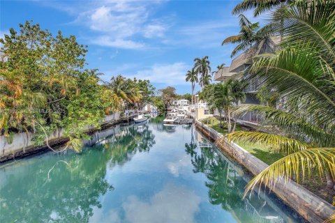 Copropriété à vendre à North Miami, Floride: 1 chambre, 53.14 m2 № 1994785 - photo 21