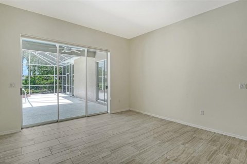 House in Sarasota, Florida 4 bedrooms, 233.46 sq.m. № 1804907 - photo 4