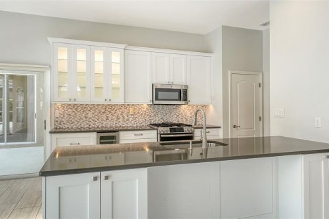 House in Sarasota, Florida 4 bedrooms, 233.46 sq.m. № 1804907 - photo 15