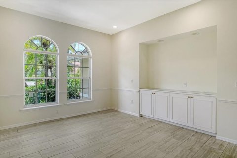 House in Sarasota, Florida 4 bedrooms, 233.46 sq.m. № 1804907 - photo 6