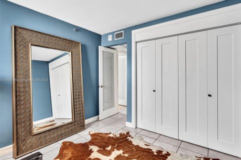 Купить кондоминиум в Майами-Бич, Флорида 2 спальни, 89.19м2, № 2014544 - фото 13