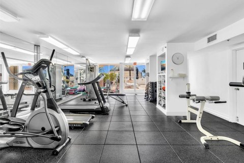 Купить кондоминиум в Майами-Бич, Флорида 2 спальни, 89.19м2, № 2014544 - фото 18