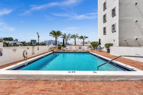 Купить кондоминиум в Майами-Бич, Флорида 2 спальни, 89.19м2, № 2014544 - фото 19