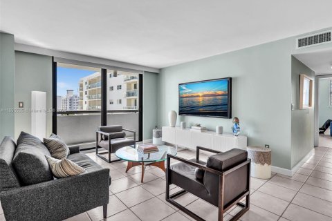 Купить кондоминиум в Майами-Бич, Флорида 2 спальни, 89.19м2, № 2014544 - фото 4