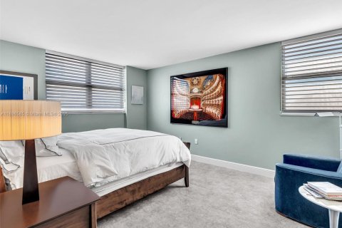 Купить кондоминиум в Майами-Бич, Флорида 2 спальни, 89.19м2, № 2014544 - фото 9