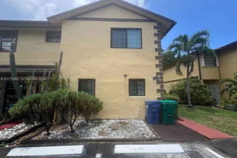 Touwnhouse à Miami, Floride 3 chambres, 136.47 m2 № 2303611