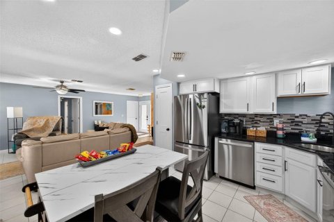 Villa ou maison à vendre à Hudson, Floride: 3 chambres, 127.93 m2 № 2399531 - photo 15