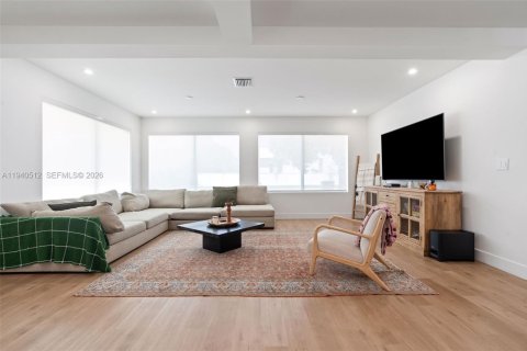 Villa ou maison à louer à Miami, Floride: 3 chambres, 197.32 m2 № 1997700 - photo 20