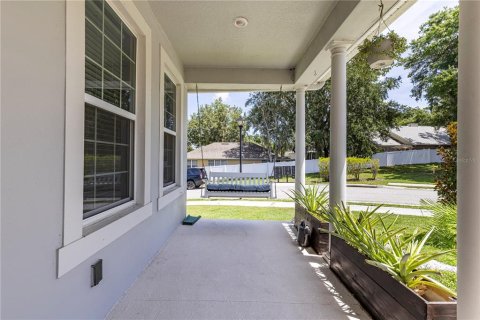 House in Mount Dora, Florida 5 bedrooms, 243.5 sq.m. № 1795158 - photo 13