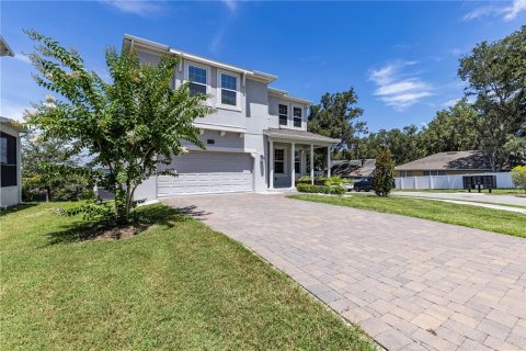 House in Mount Dora, Florida 5 bedrooms, 243.5 sq.m. № 1795158 - photo 10