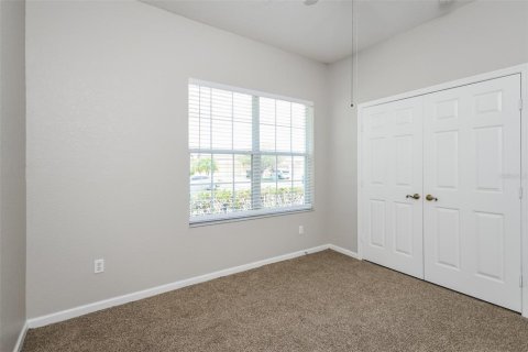 House in Kissimmee, Florida 3 bedrooms, 166.95 sq.m. № 2198821 - photo 12