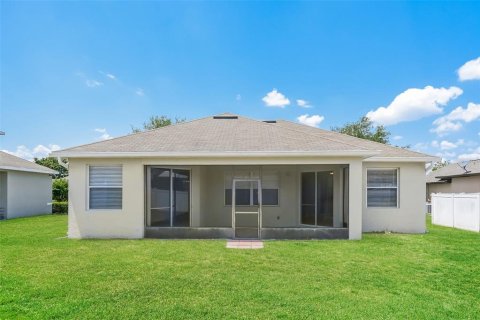House in Kissimmee, Florida 3 bedrooms, 166.95 sq.m. № 2198821 - photo 15