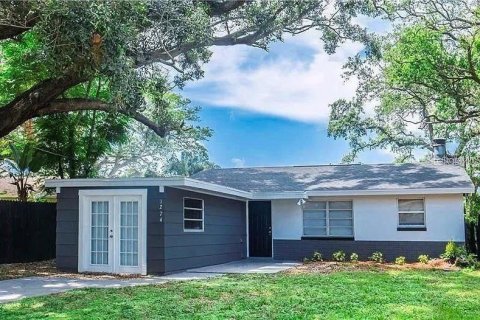 Villa ou maison à Clearwater, Floride 3 chambres, 107.4 m2 № 2421906