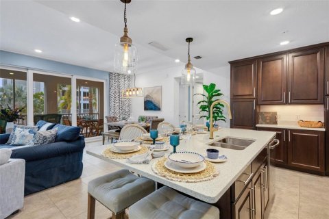 Condo in Bradenton, Florida, 2 bedrooms  № 1905011 - photo 19