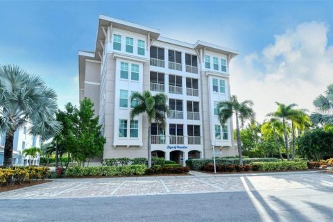 Condo in Bradenton, Florida, 2 bedrooms  № 1905011 - photo 1