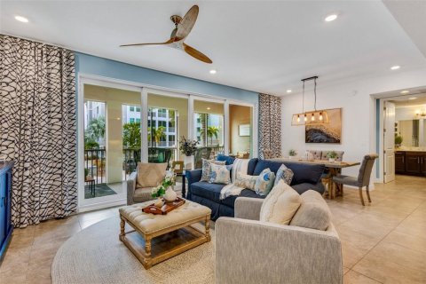 Condo in Bradenton, Florida, 2 bedrooms  № 1905011 - photo 7