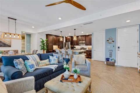Condo in Bradenton, Florida, 2 bedrooms  № 1905011 - photo 9