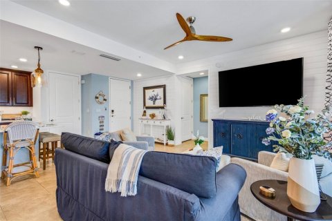 Condo in Bradenton, Florida, 2 bedrooms  № 1905011 - photo 12