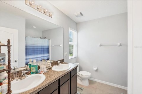 House in Bradenton, Florida 4 bedrooms, 164.16 sq.m. № 1894660 - photo 17