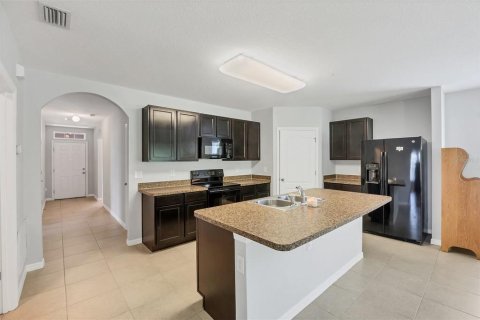 House in Bradenton, Florida 4 bedrooms, 164.16 sq.m. № 1894660 - photo 11