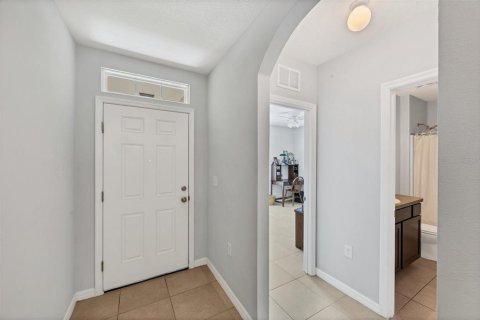 House in Bradenton, Florida 4 bedrooms, 164.16 sq.m. № 1894660 - photo 4