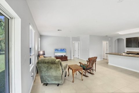 House in Bradenton, Florida 4 bedrooms, 164.16 sq.m. № 1894660 - photo 6