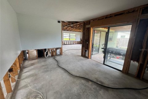 House in Bradenton, Florida 3 bedrooms, 125.05 sq.m. № 1865939 - photo 8