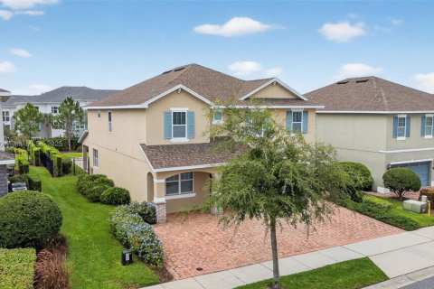 House in Kissimmee, Florida 8 bedrooms, 335.56 sq.m. № 1929714 - photo 9